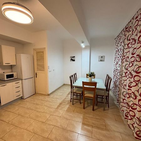 Cesar Apartment อาลิกันเต ภายนอก รูปภาพ