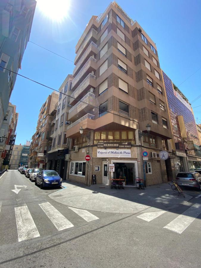 Cesar Apartment อาลิกันเต ภายนอก รูปภาพ
